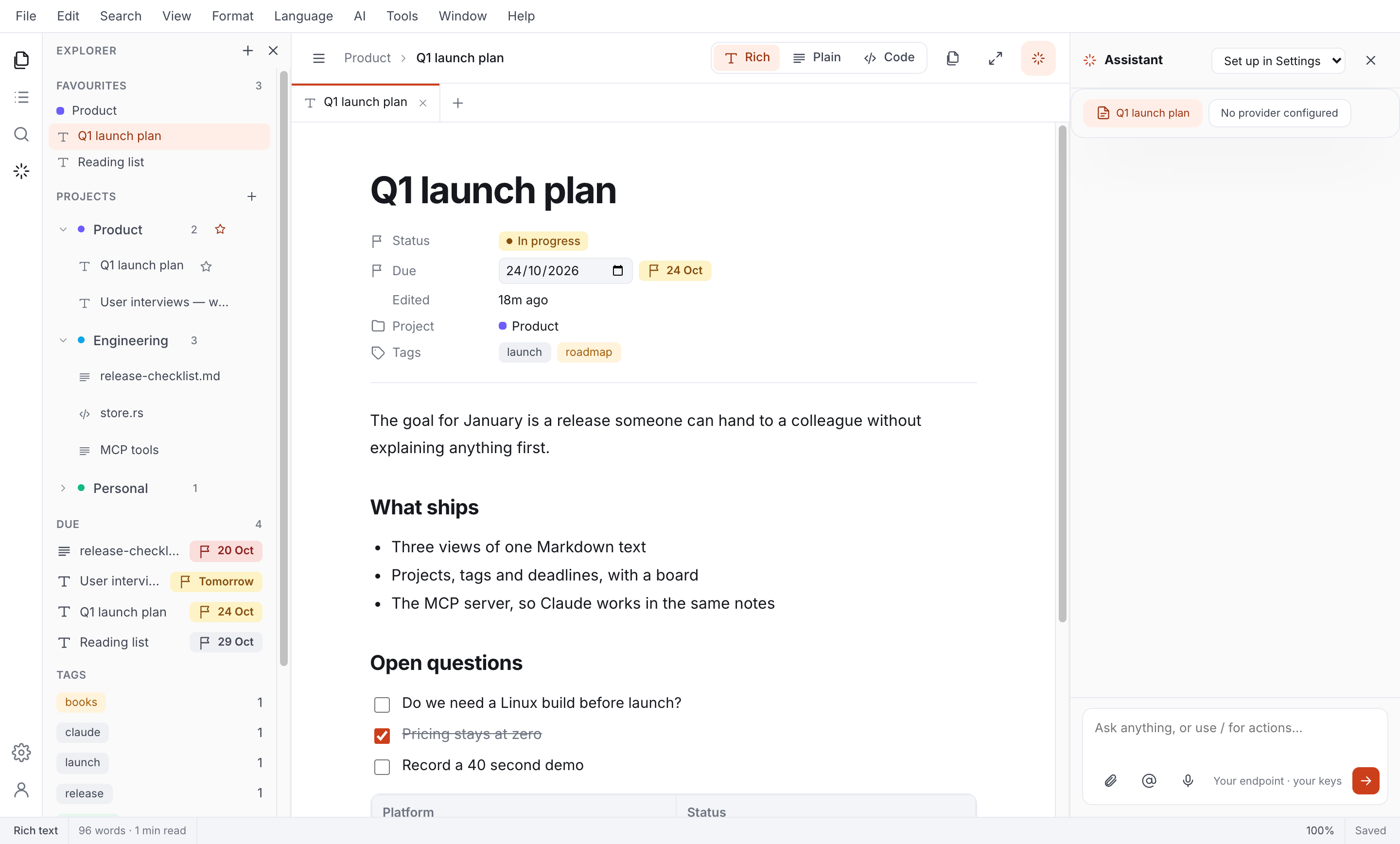 The GlissNotes workspace: projects, notes with tags and due dates, and a note open in the rich text view